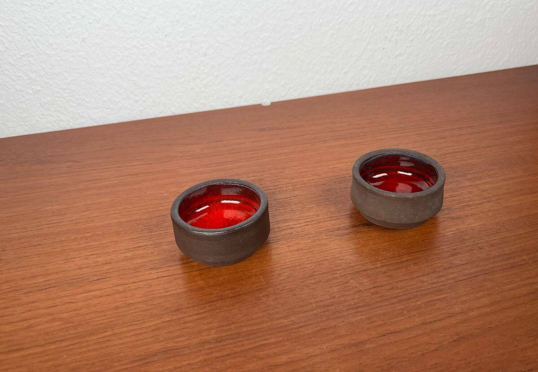 Small modern Danish studio pottery bowls from the mid-century, 1960s, set of 2.