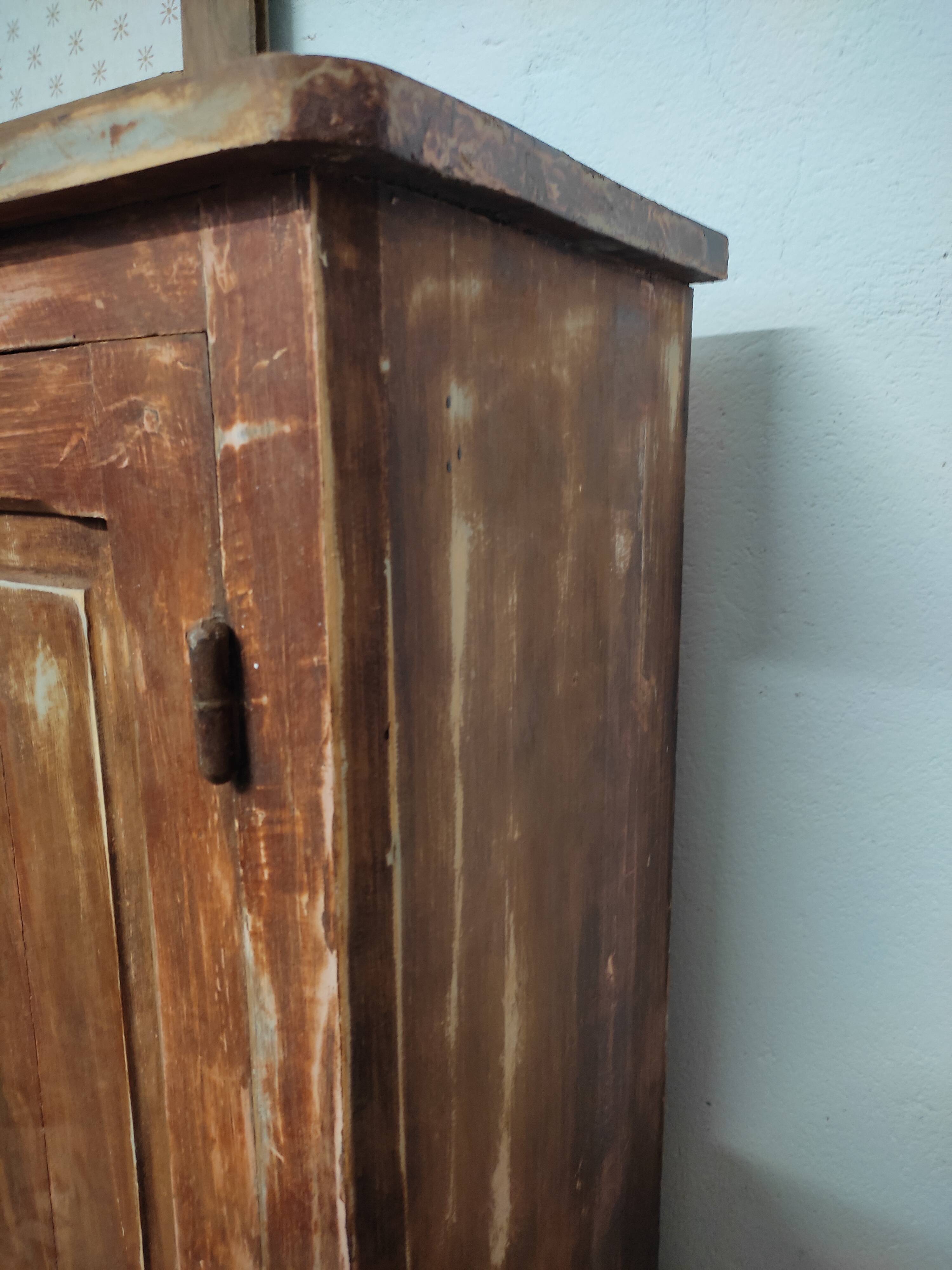 Small patinated jam maker