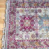 Oriental carpet 161 x 132 cm