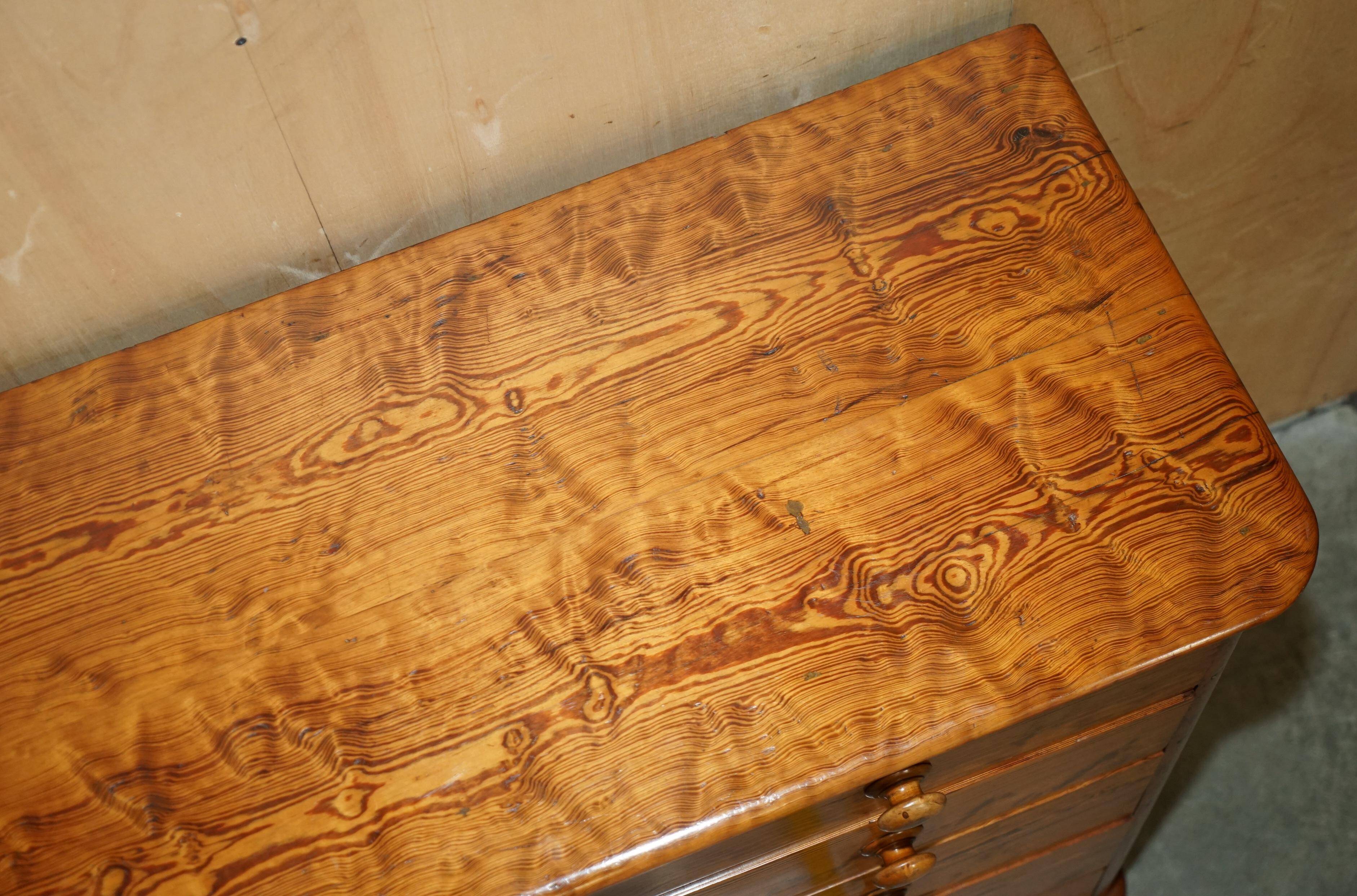 Large Victorian chest of drawers in solid pine from around 1880.