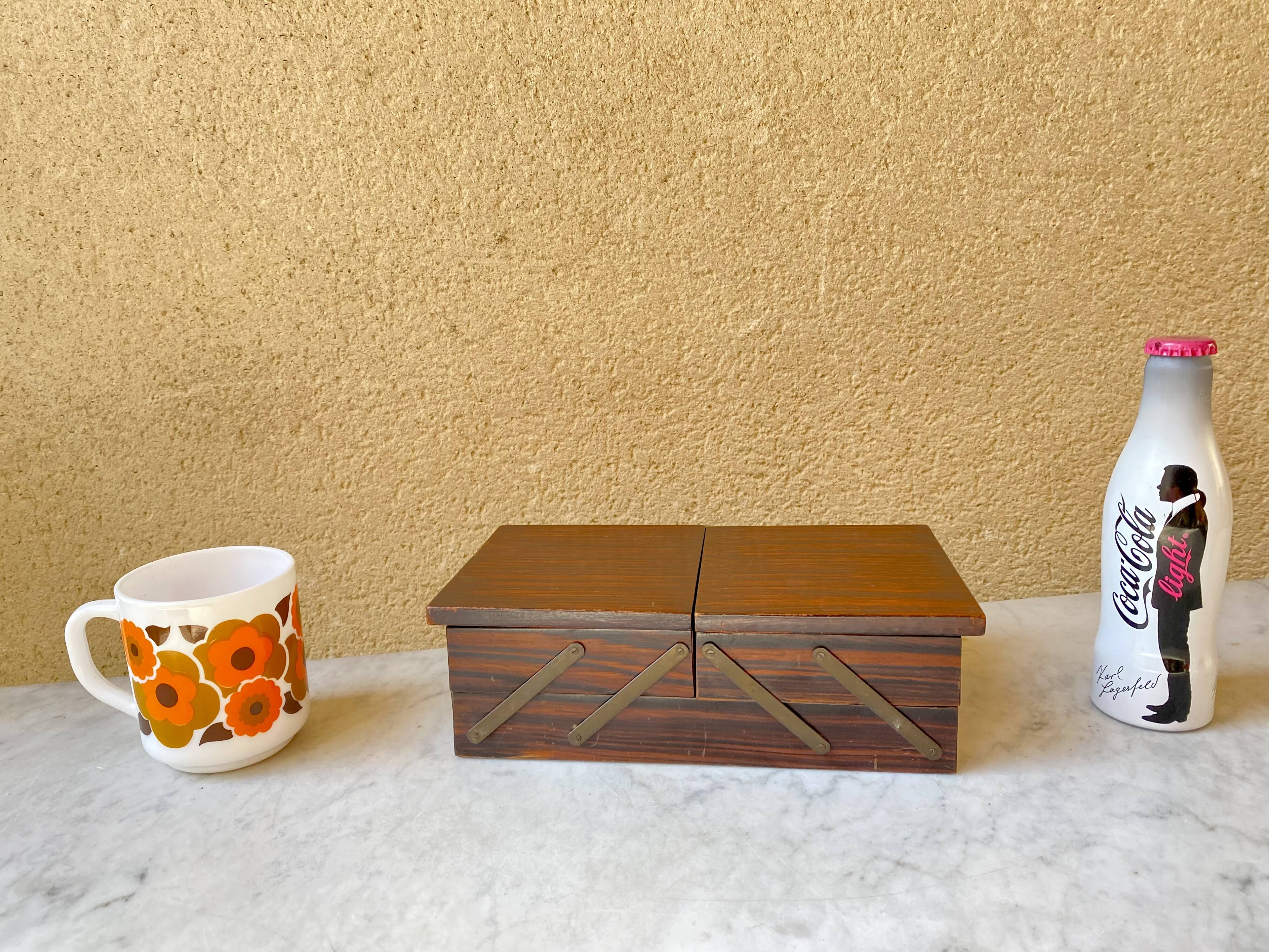 Boîte à bijoux boîte à couture design scandinave vintage 60 plaquée palissandre et miroirs