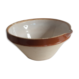 Large verned sandstone bowl or terrine with spout