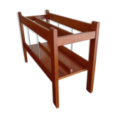 Scandinavian magazine holder