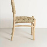 Chair made of teak and natural fibers