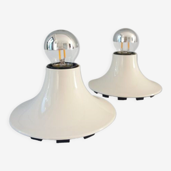 Pair of wall lamps Artemide "Teti" Vico Magistretti