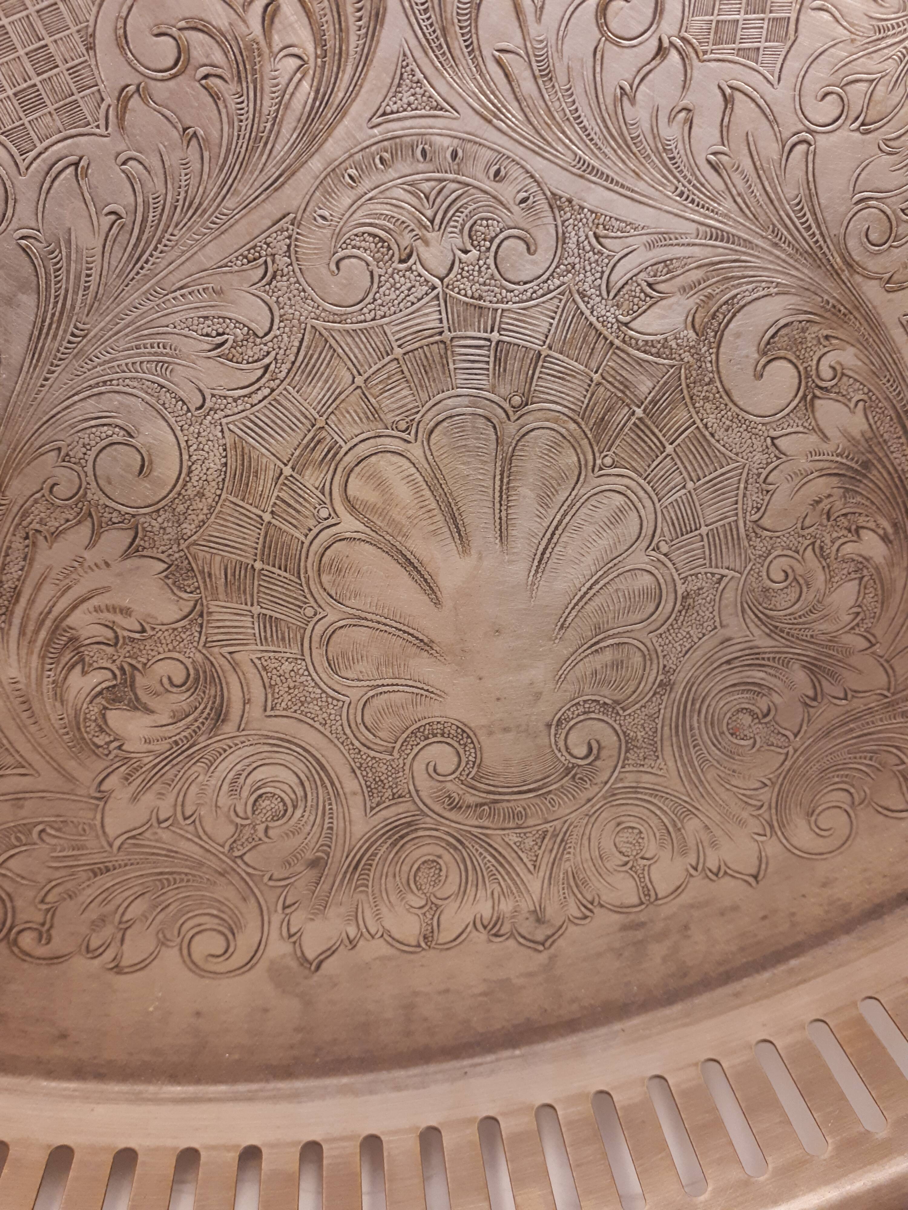 Classic Napoleon III Fleuron classic silver metal service platter