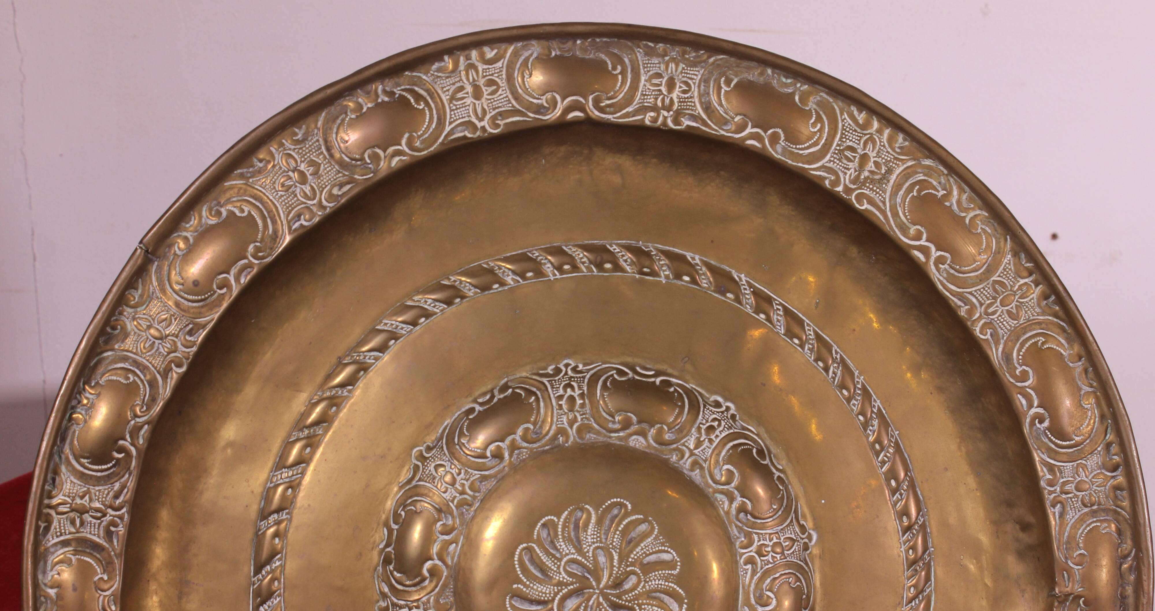 brass offering or quest dish - France - 18th century