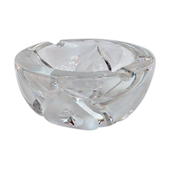 Round cut crystal ashtray signed dimension: height -8cm- diameter -16cm-