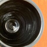 Minimalist German vase from the mid-century pottery studio of Töpferhof Römhild, 1960s.