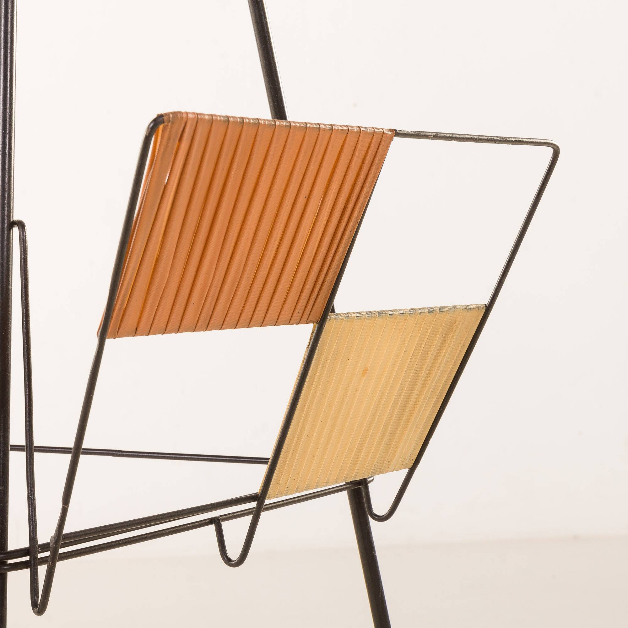 Italian mid-century floor lamp with a newspaper rack in Stilnovo style, 1960s