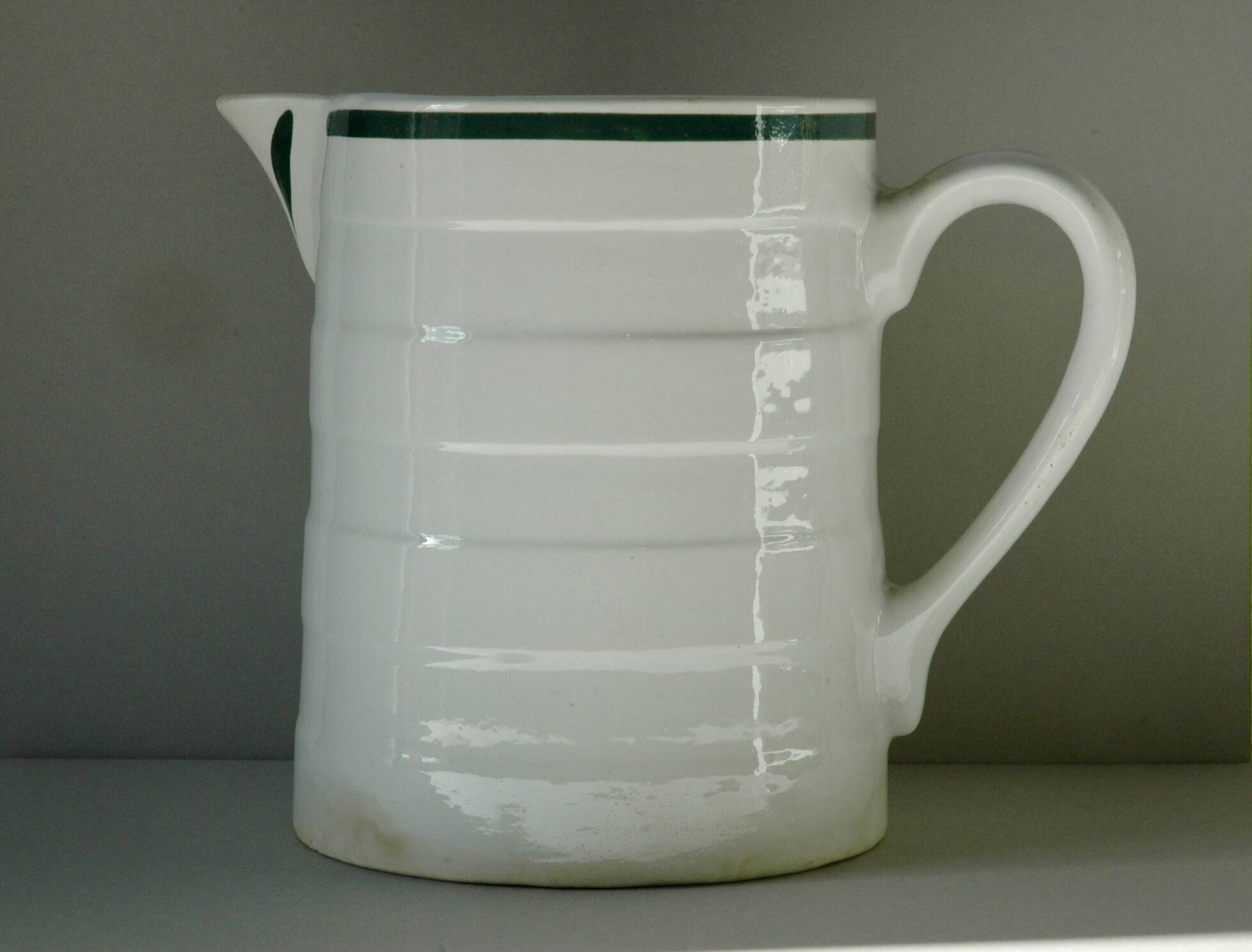 Large Jug 2 Litres Opaque Porcelain