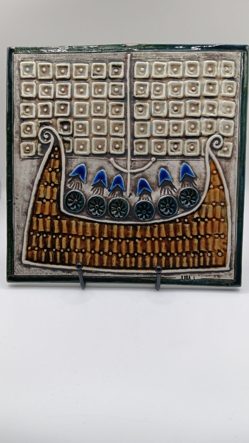 Lisa Larsson, "Skepp" from the Unik series, glazed stoneware, Gustavsberg