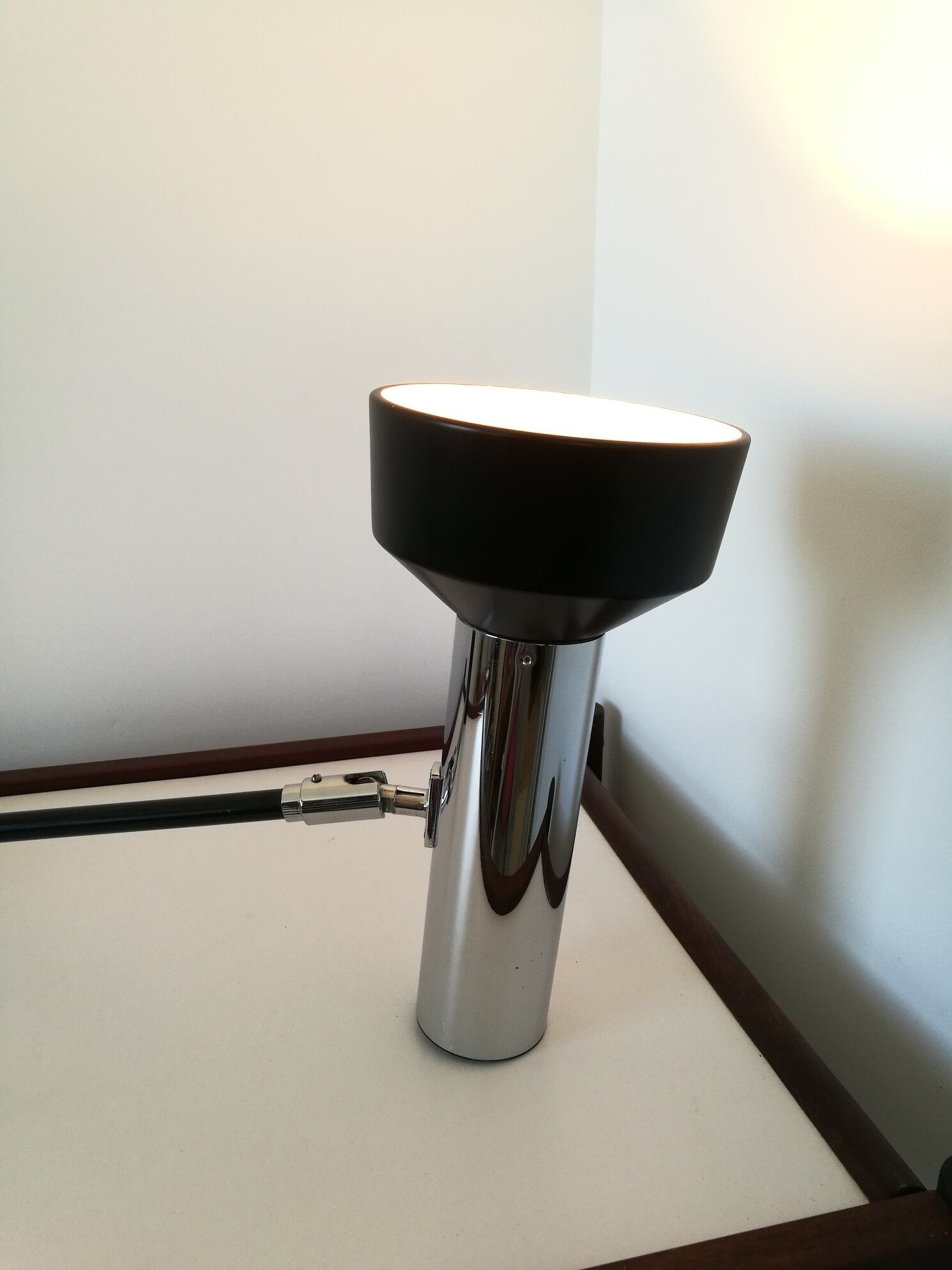 Chrome stem wall lamp from the 70s