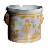 Pot Moustiers XVIIIème siècle décor grotesque camaïeu jaune