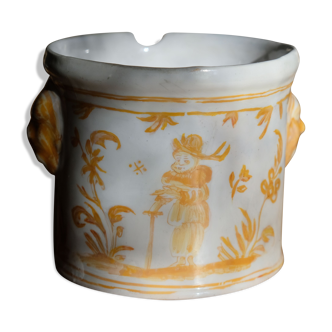 Pot Moustiers 18th century grotesque yellow cameo decoration