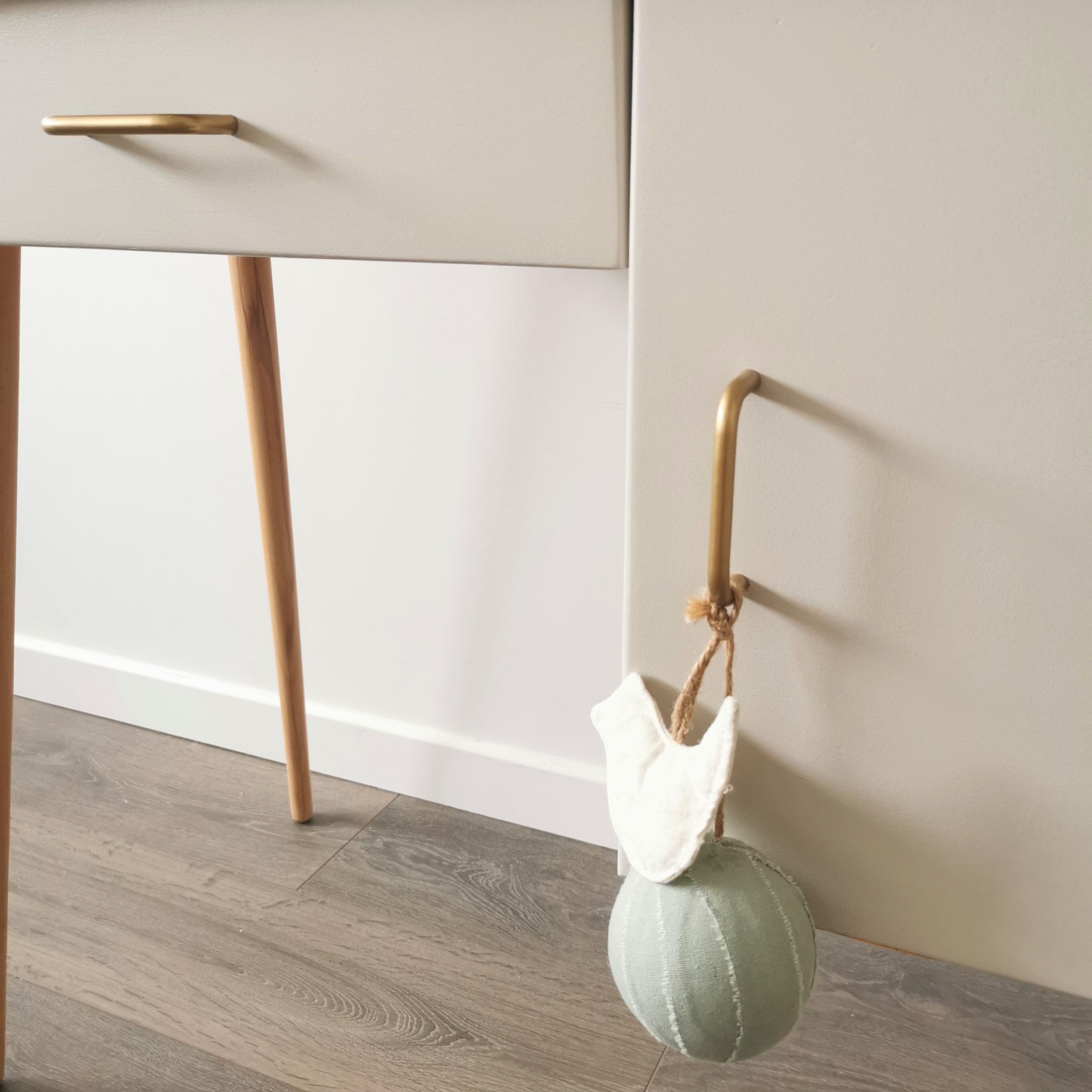 Baumann desk and chair