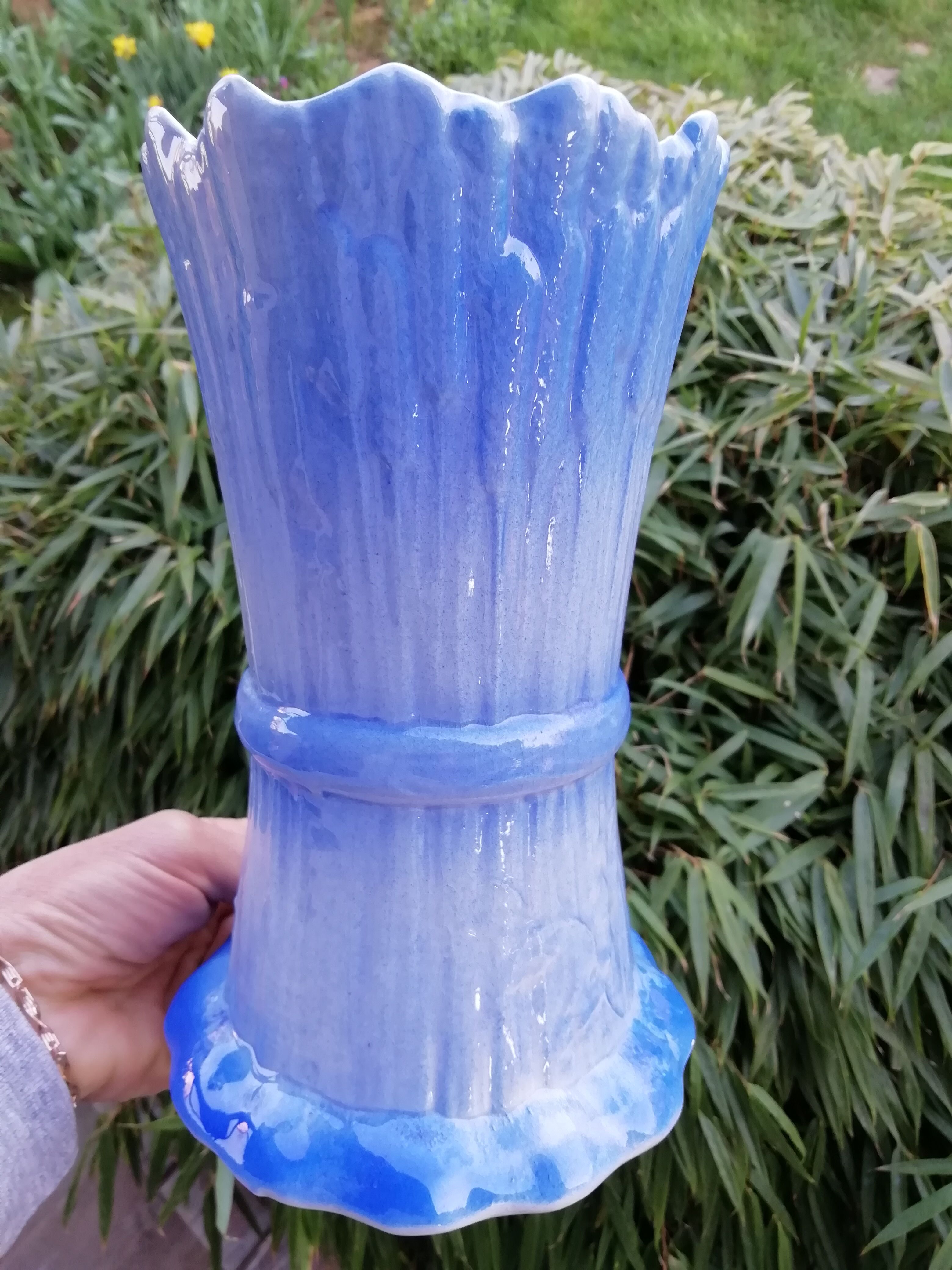 Slurry vase