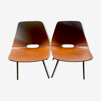 Chair "Tonneau" Pierre Guariche in leather
