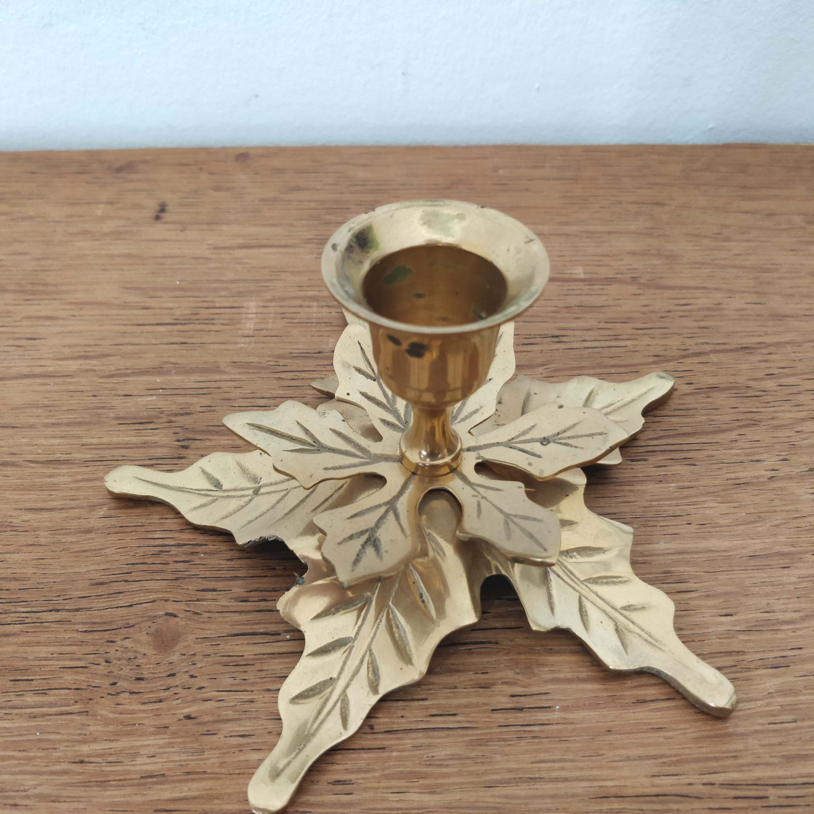 Bougeoir leaves in brass 70s
