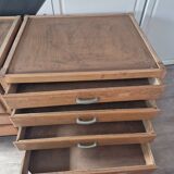 Lot de 2 meubles de metier a tiroir vintage provenant d'une ecole