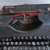 Machine à écrire Rocher-Rooy de collection