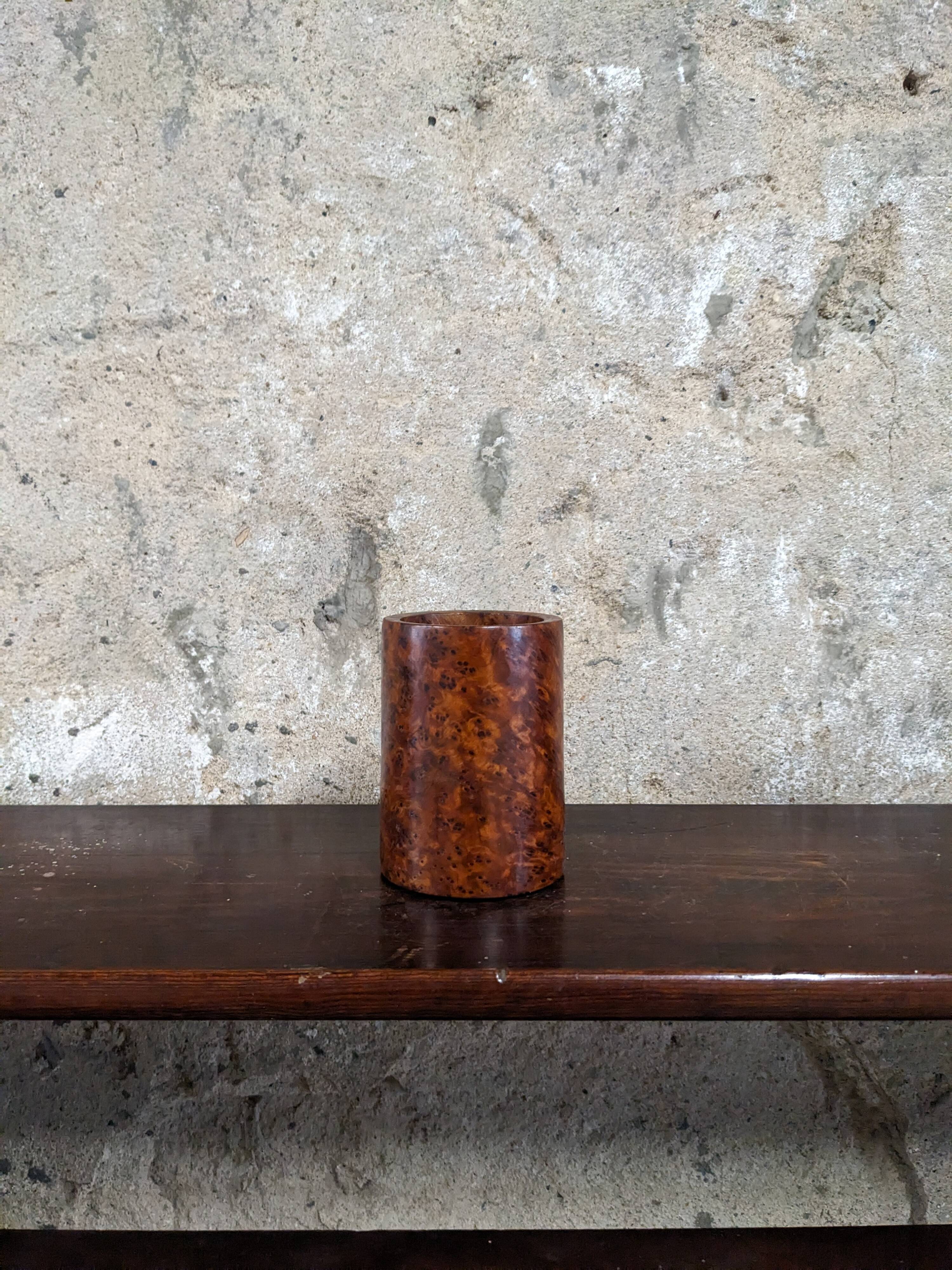 Porte-stylo en bois de thuya