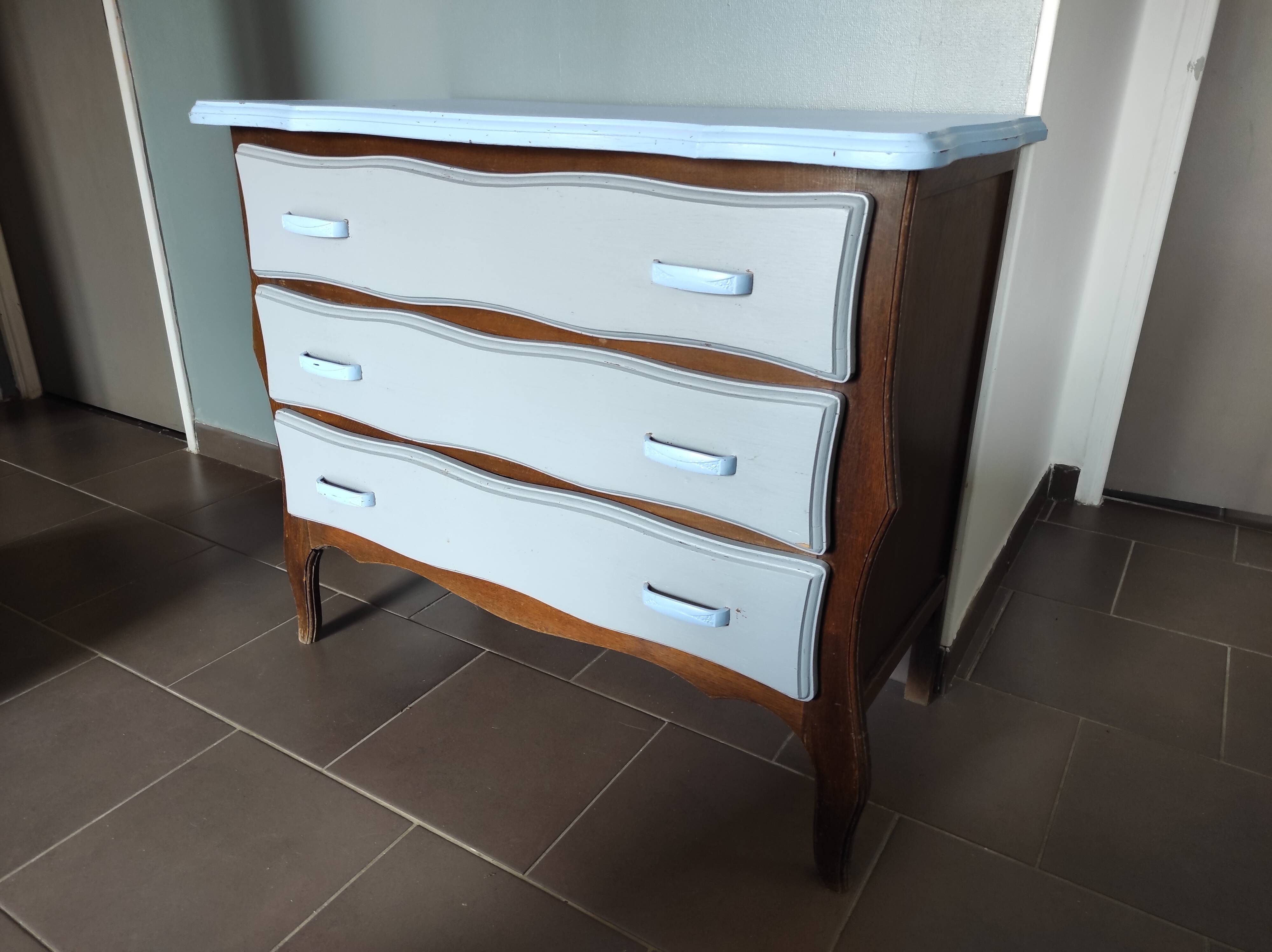 Dresser 3 drawers 1970