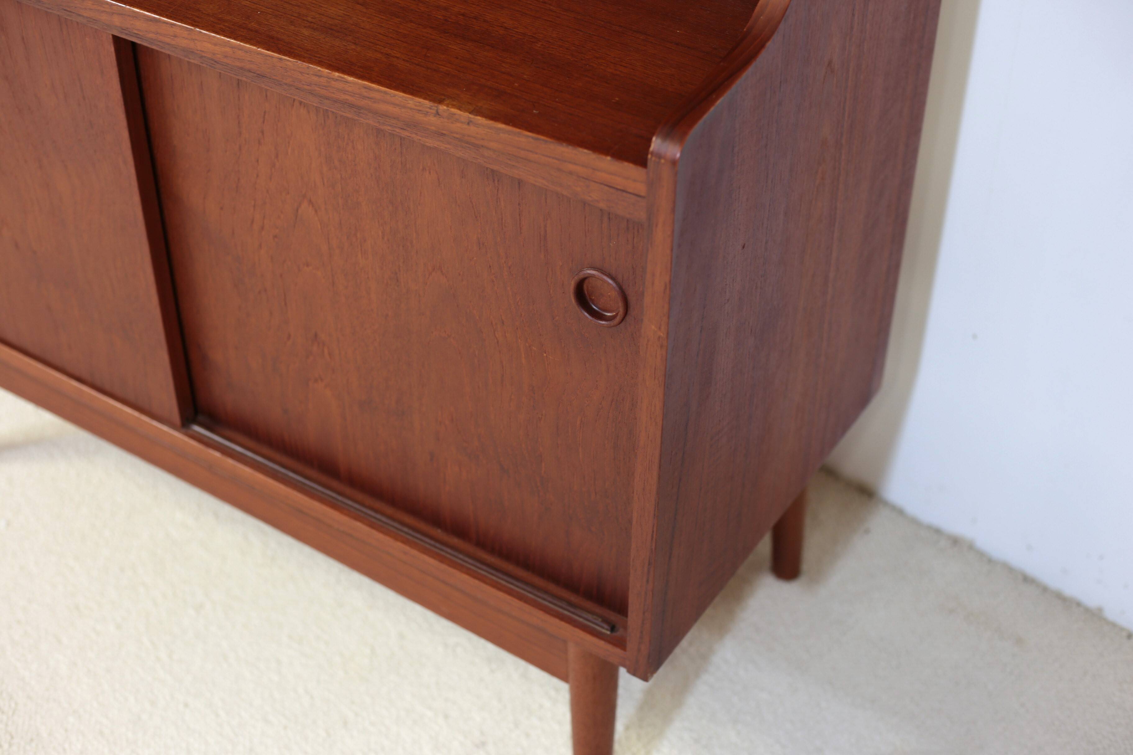 Library buffet Johannes Sorth