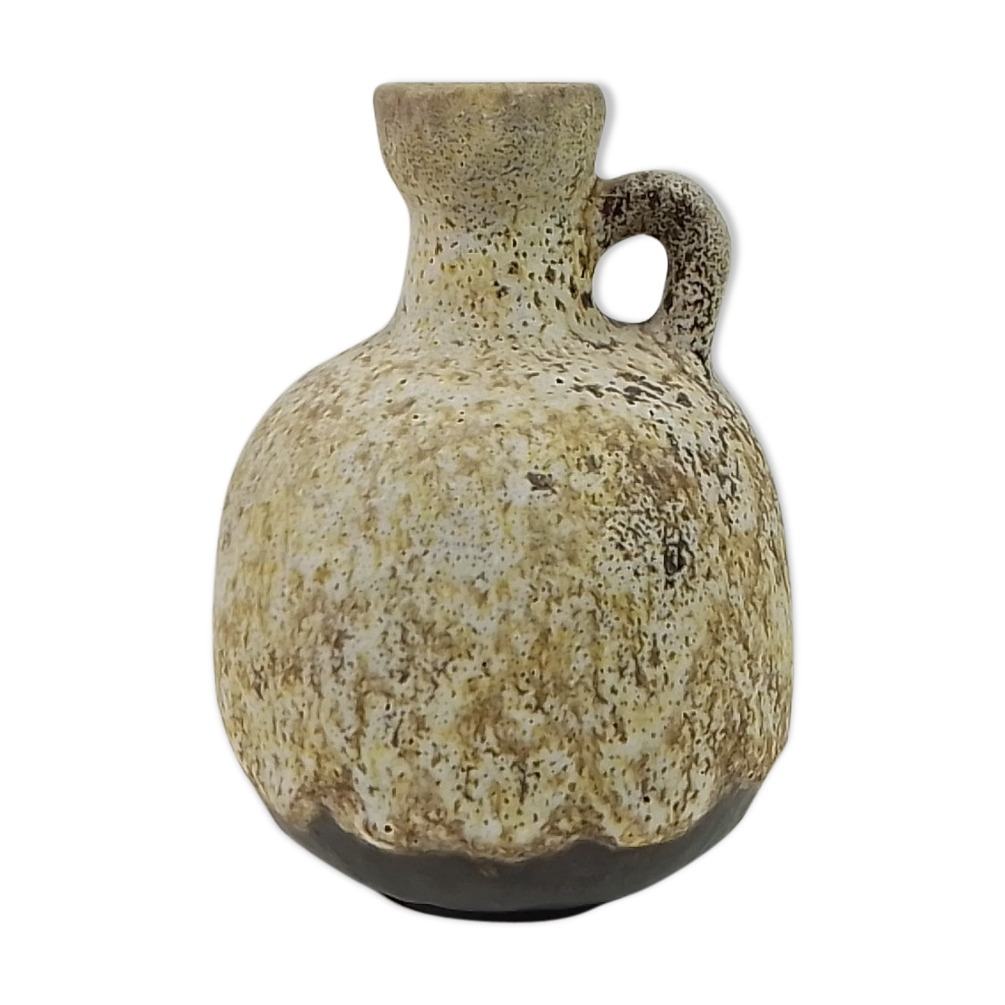 1-handle shaded brown ceramic vase