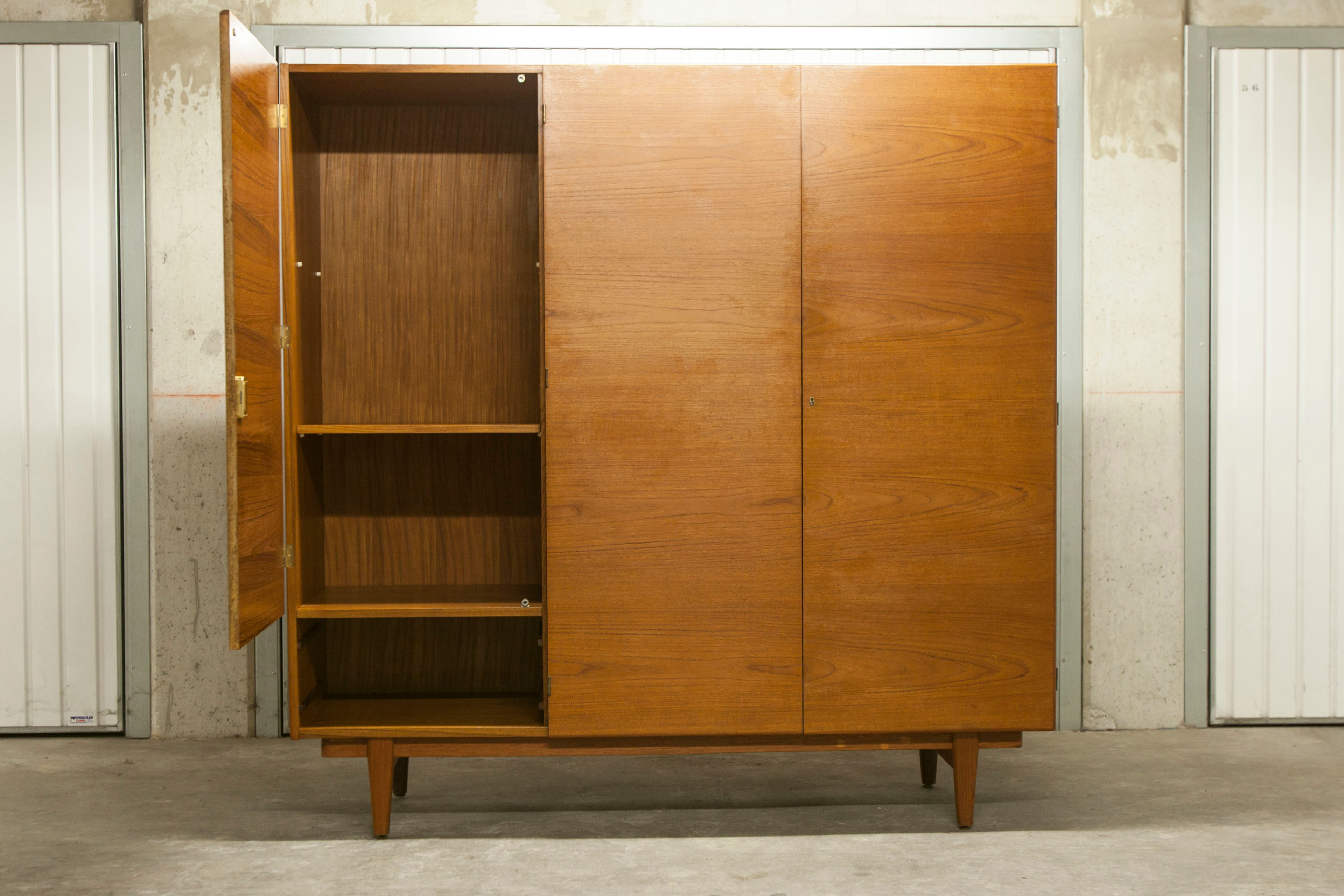 Danish Scandinavian wardrobe signed Sven Ellekaer 1960 3 doors 2 drawers with mounting plan