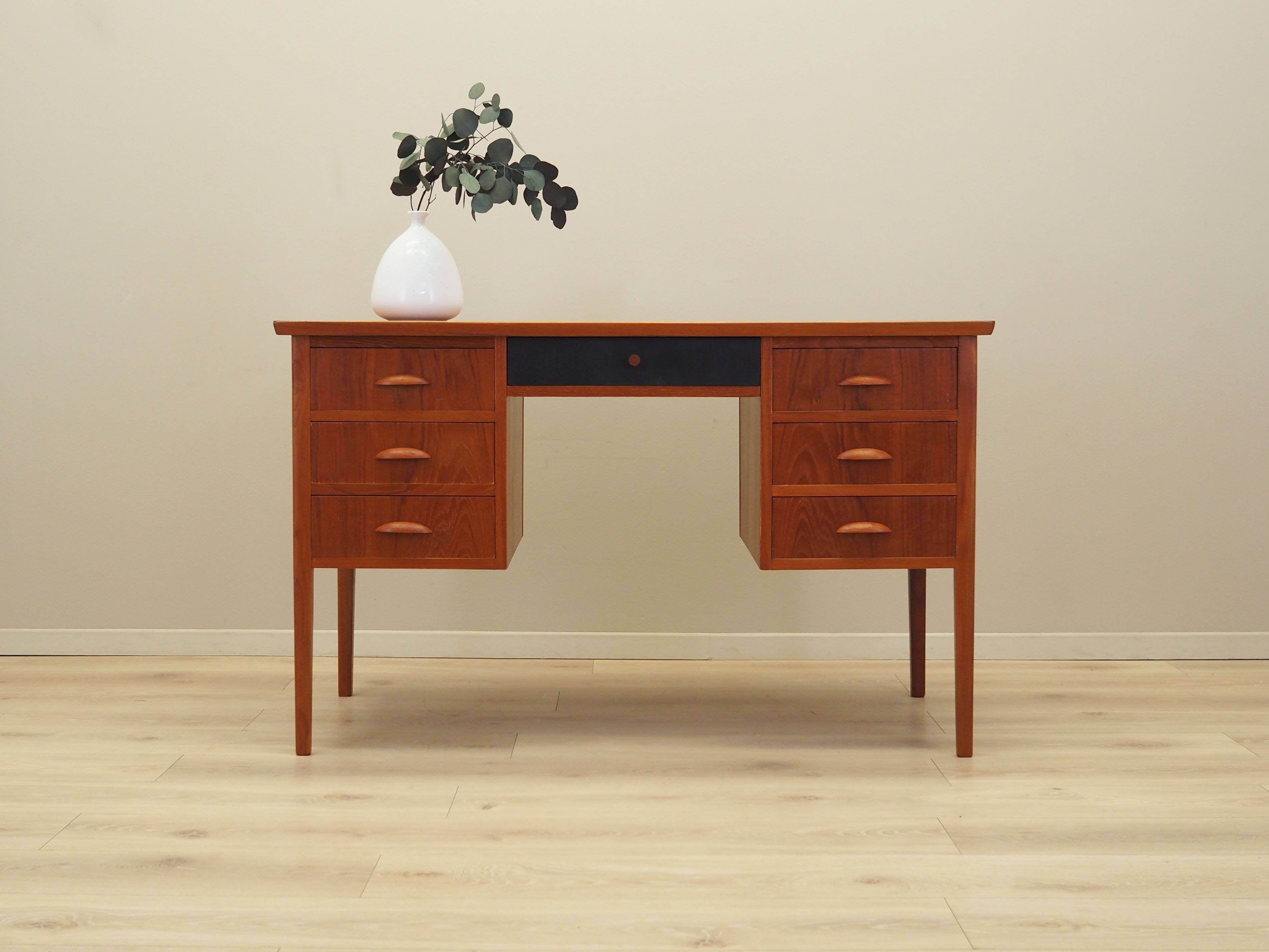 Teak desk, Danish design, 1970s, production: Denmark