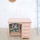 Desk pink nude