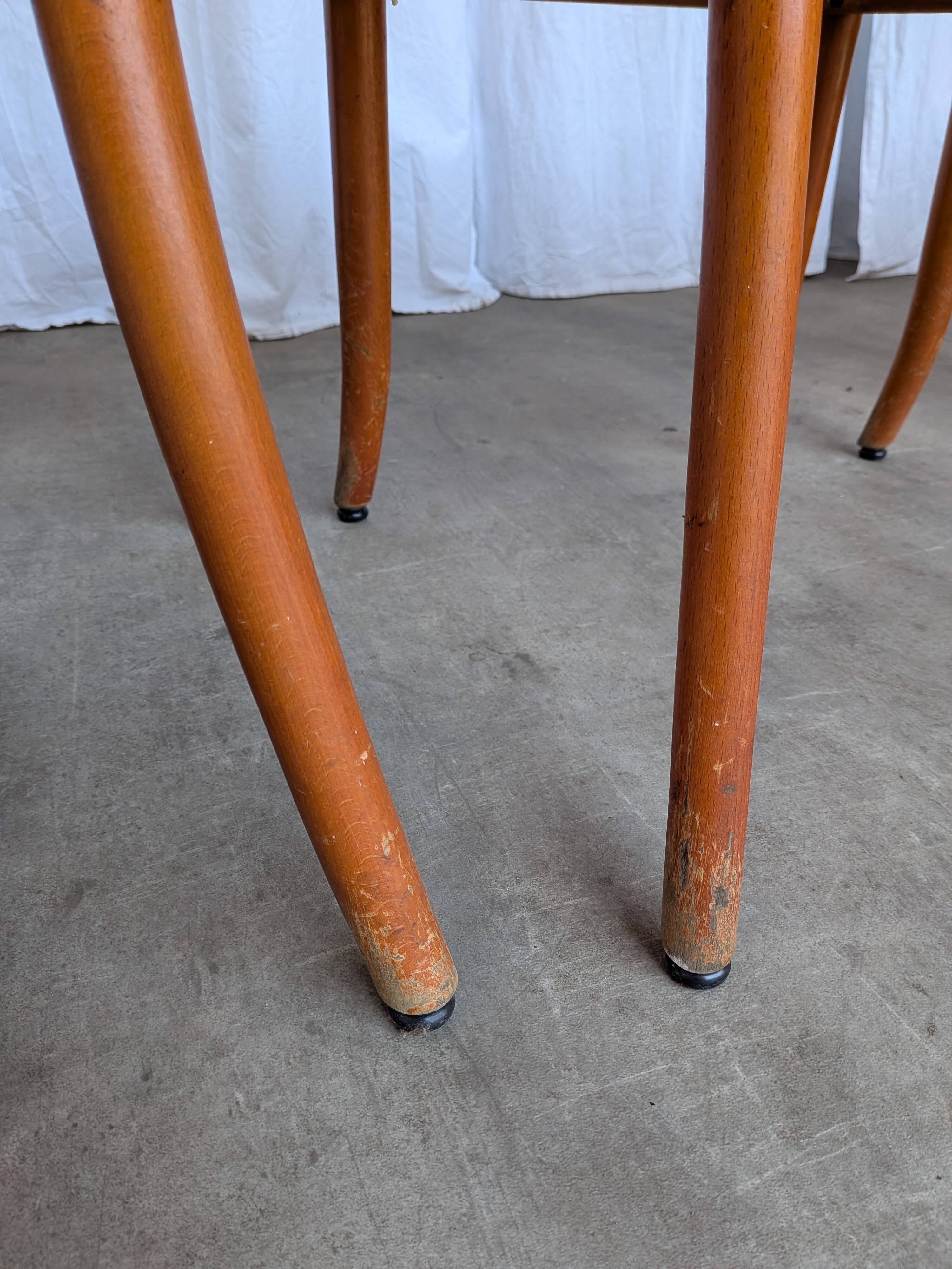 Ensemble de 6 chaises de salle à manger Thonet en bois courbé avec assise en tissu / Années 1970 Mid-Century Bistr