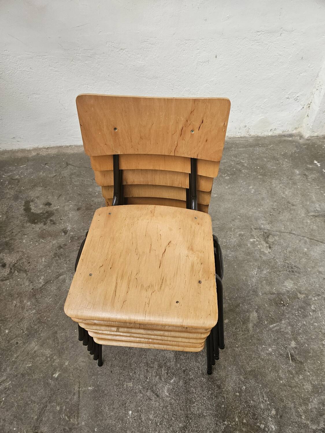 Lot of 6 bistro chairs from the 1980s