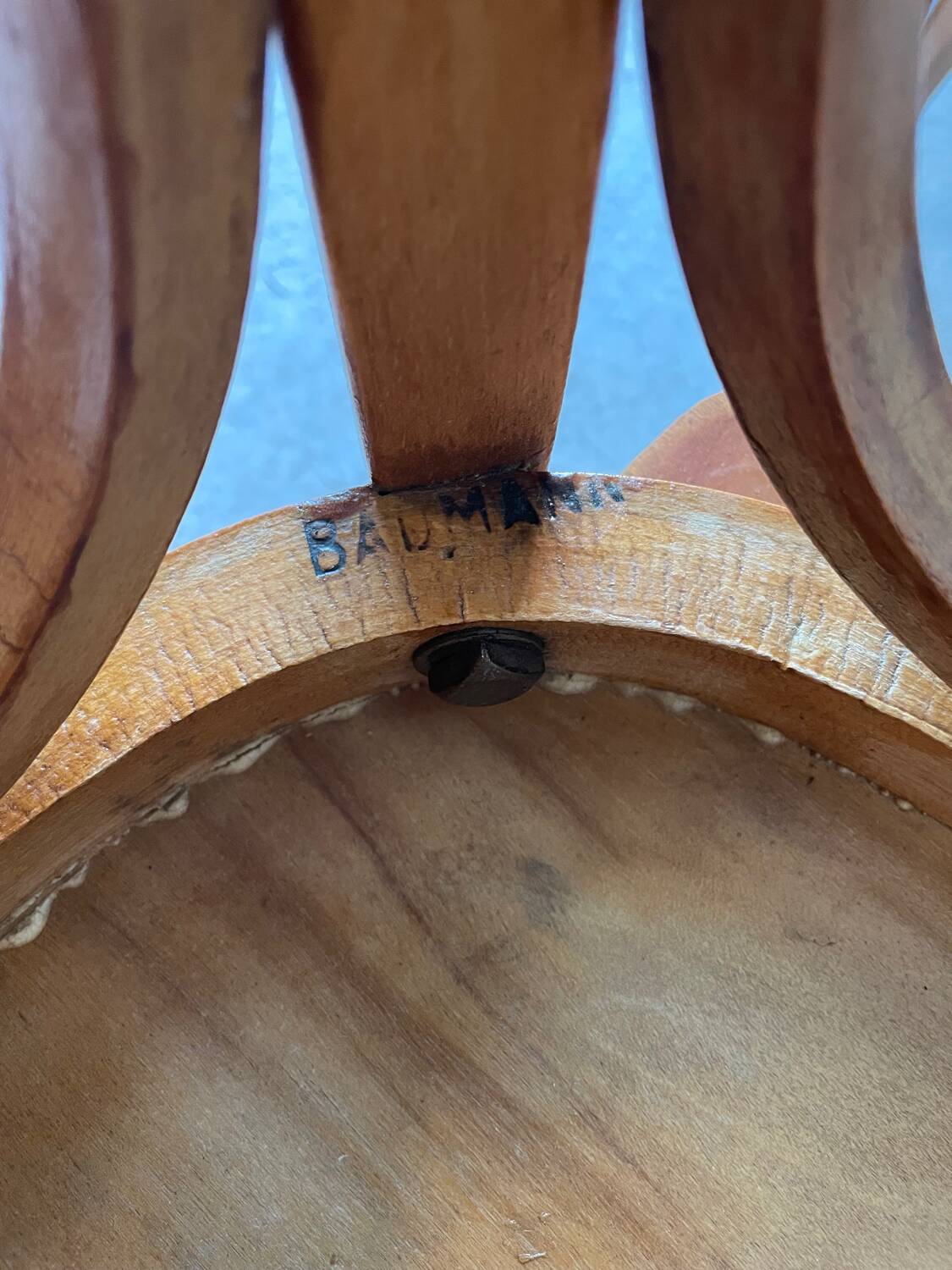 Baumann wooden chairs – Lot