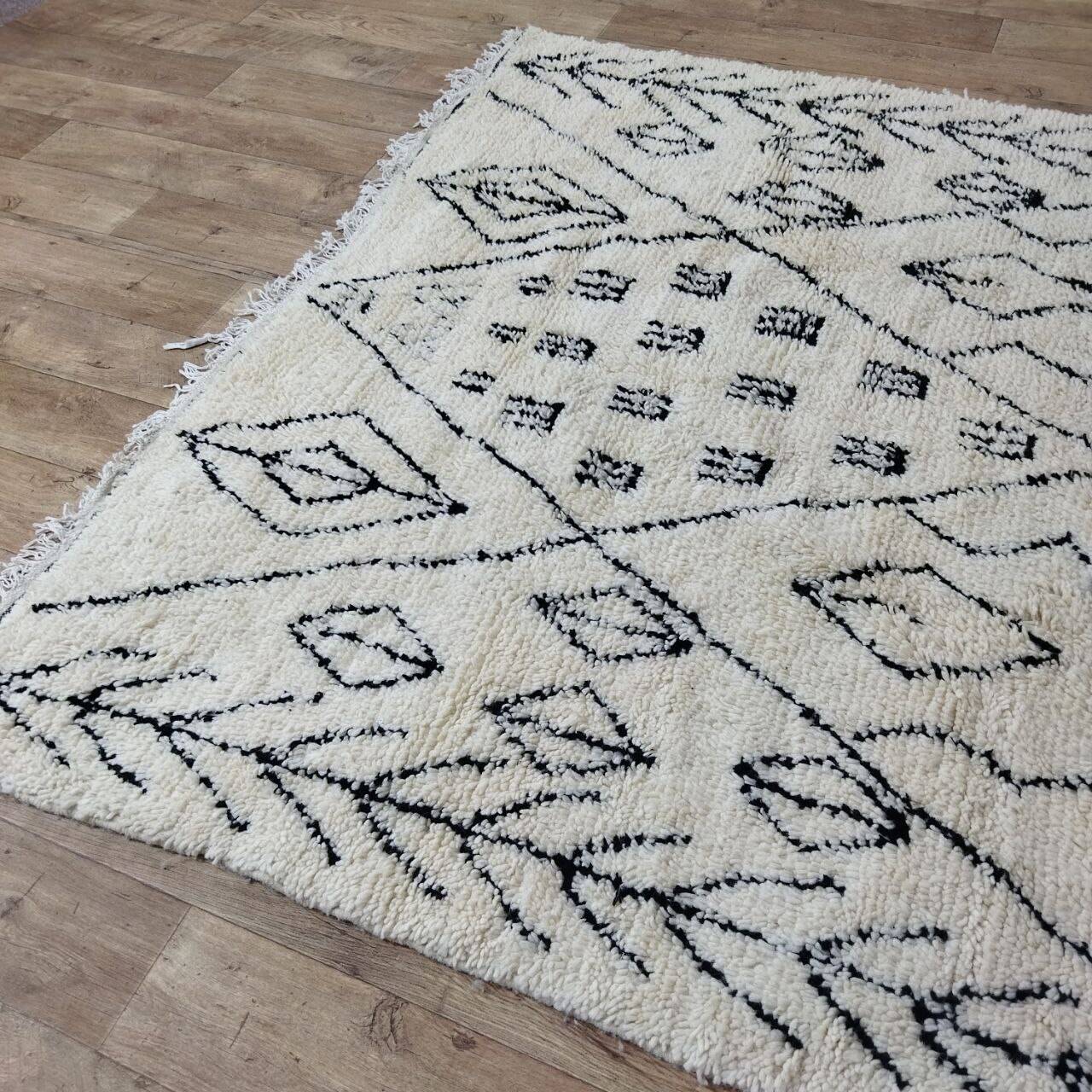 Berber abstract rug 350 X192 CM