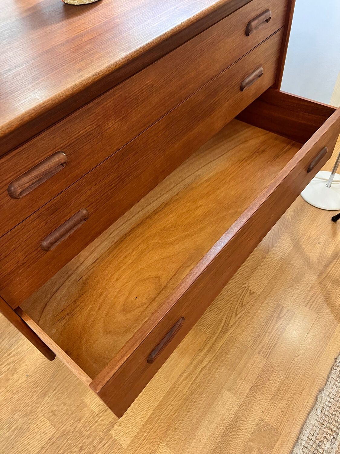 Teak chest of drawers