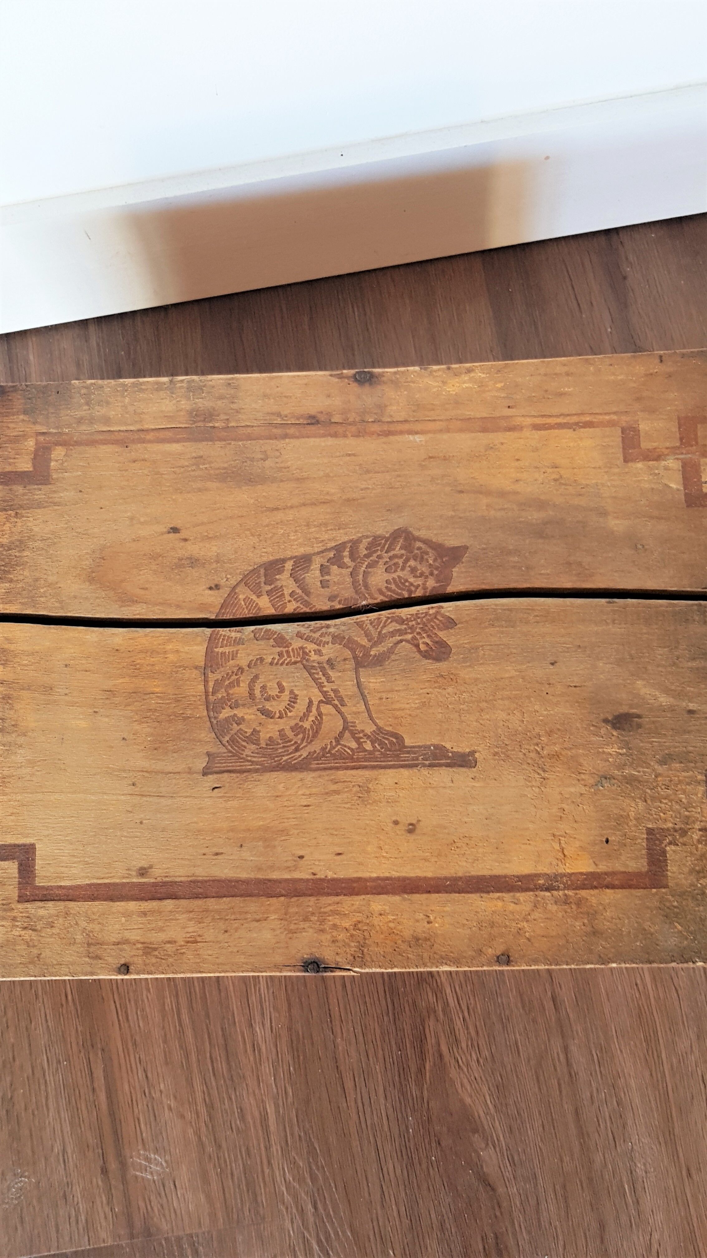 Advertising wooden box