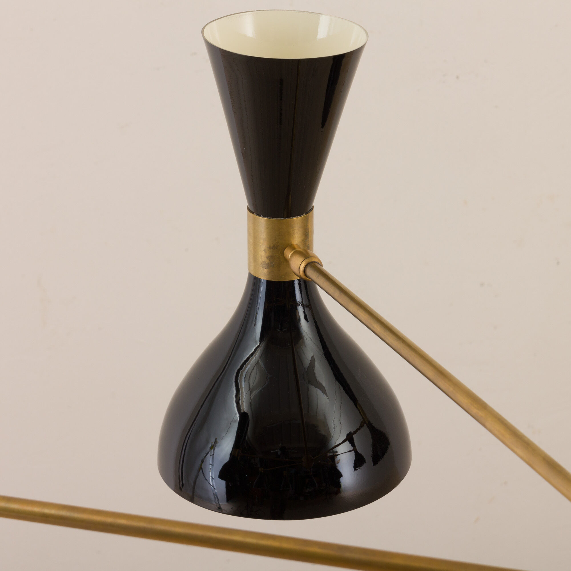 8 arms Italian chandelier with diabolo shades in Stilnovo style