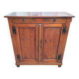 Low cabinet / sideboard