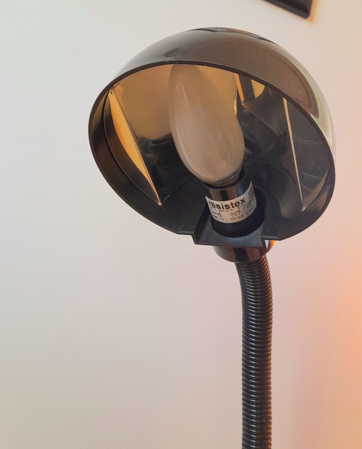 Sorter desk lamp