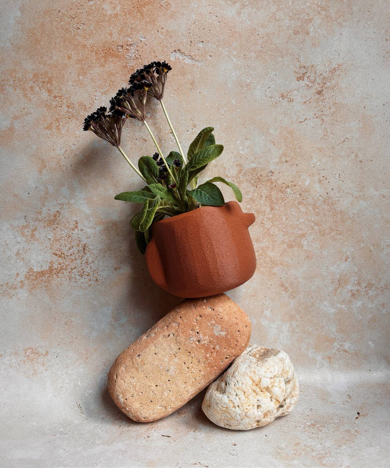 Nova Planter Burnt Ochre