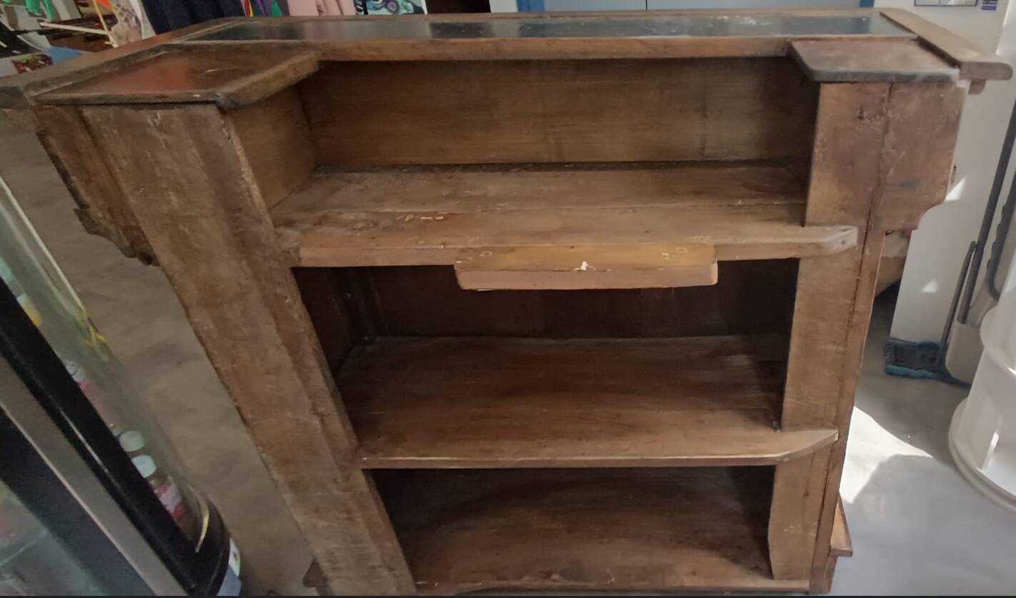 comptoir de magasin ancien
