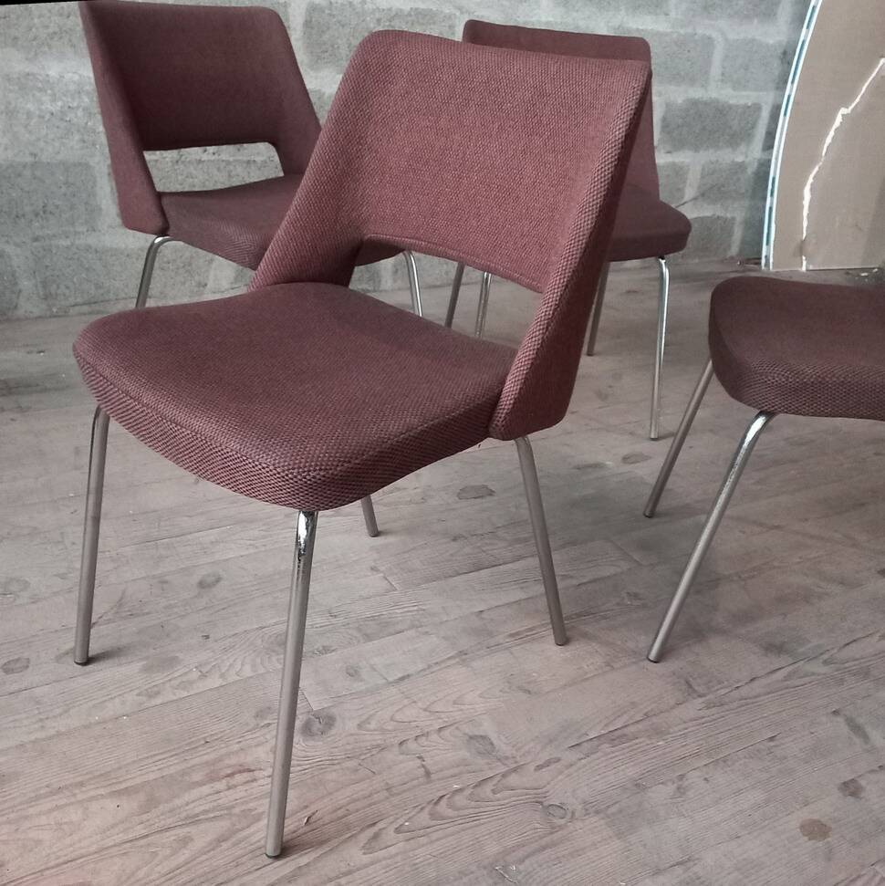 Série de 4 Chaises design années 60 chrome et tissus
