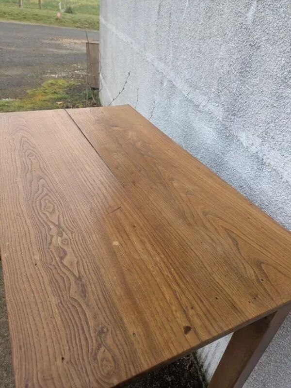 Table haute « mange debout », bureau