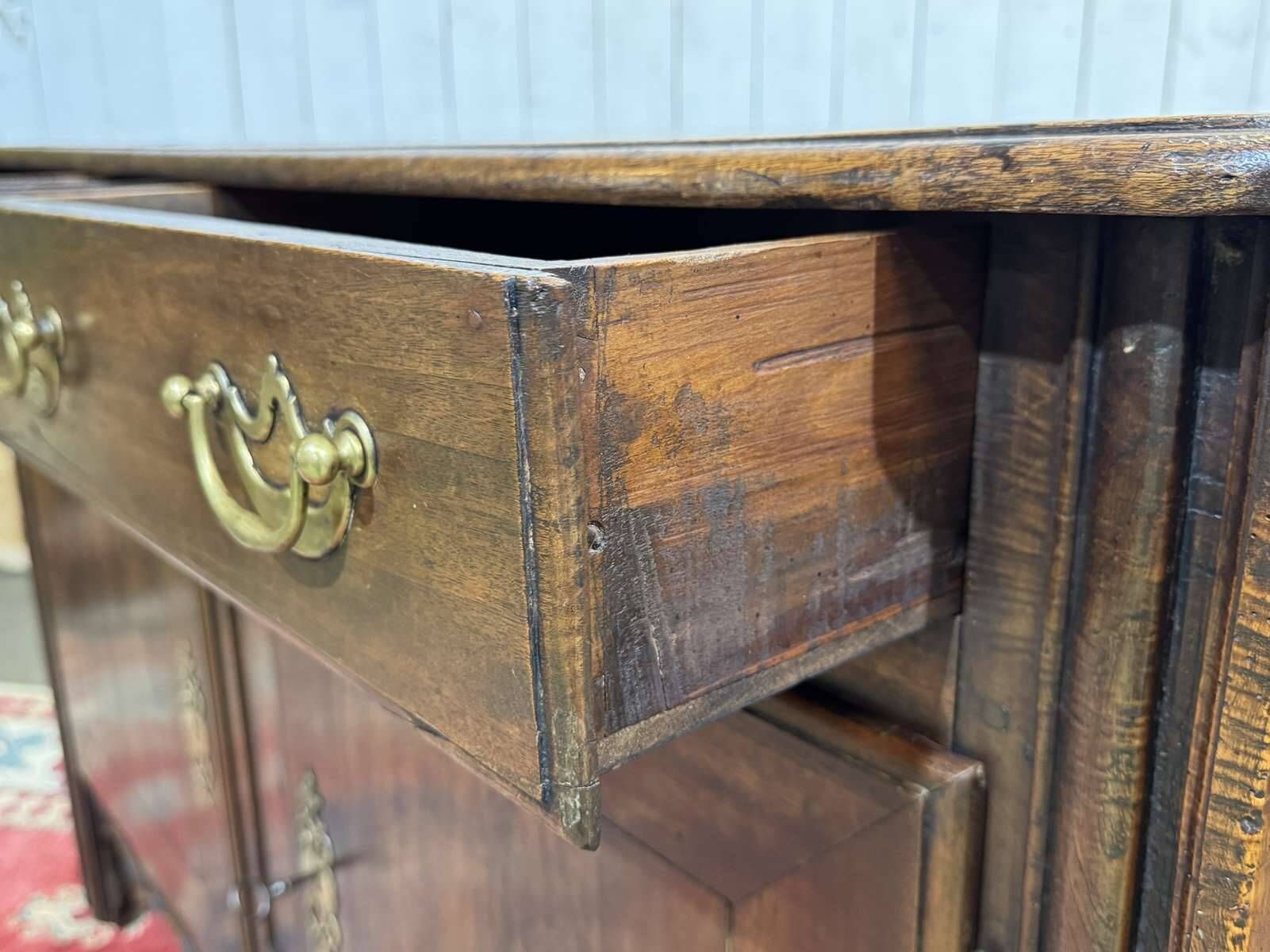 Malouin buffet in mahogany and poplar from the 19th century