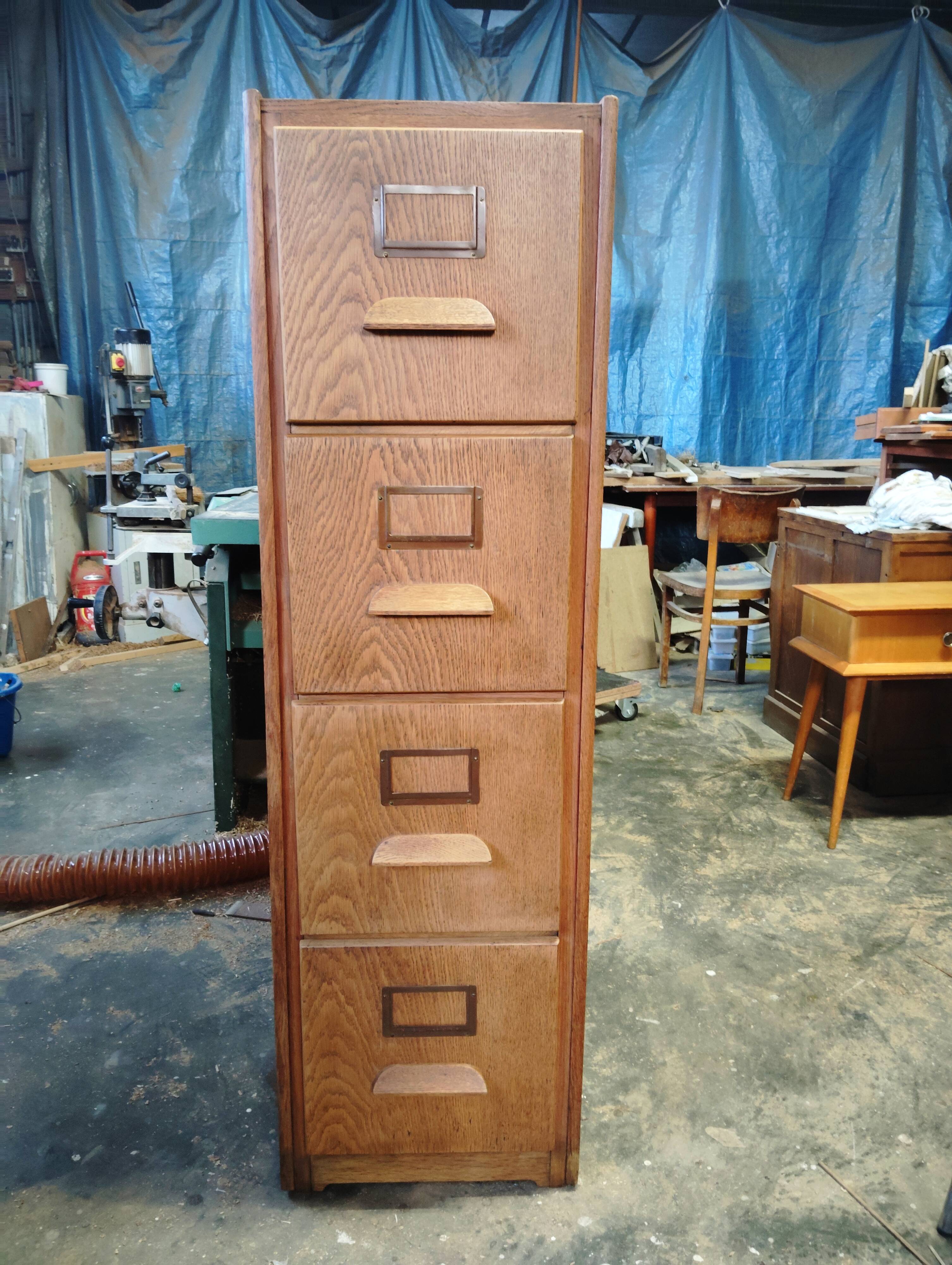 Filing cabinet - Storage furniture