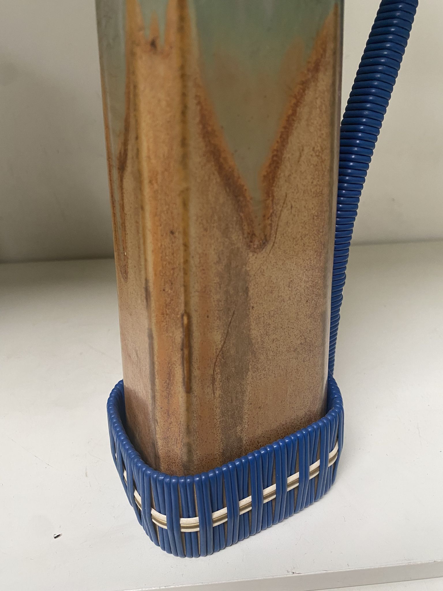 Ceramic bottle by Jacobert