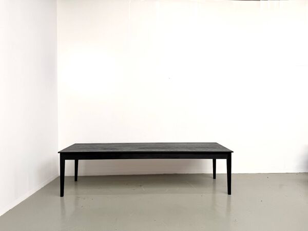 Grande table en bois brûlé Shou Sugi Ban - 300 X 90 cm