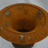 Vase médicis en fonte